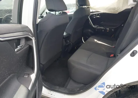 2021 Toyota Rav4 Xle z USA, uszkodzony, nr VIN 2T3P1RFV9MW185380